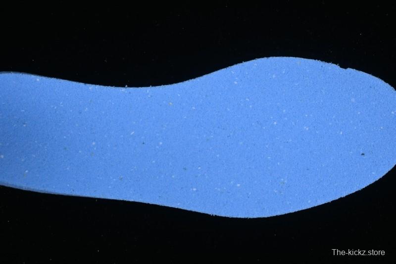 Adidas Originals Campus 00s Retro Casual Sneakers with Mesh Panels and Chunky Silhouette - HQ8708