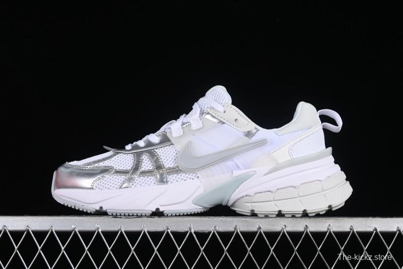 Nike Runtekk V2K Retro Low-Top Running Shoes with Cushlon Midsole and Distressed Effect - FD0736-104