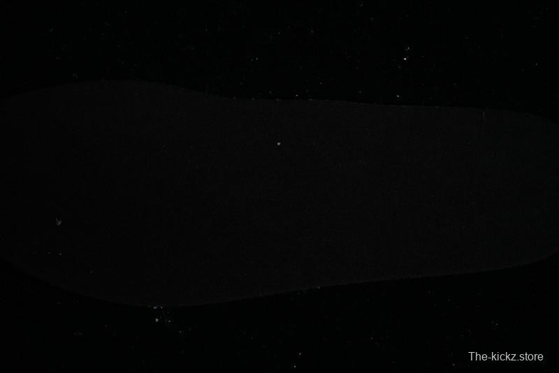 Nike Field General 82 Casual Sneakers with Classic Black and White Colorway - FQ8762-001