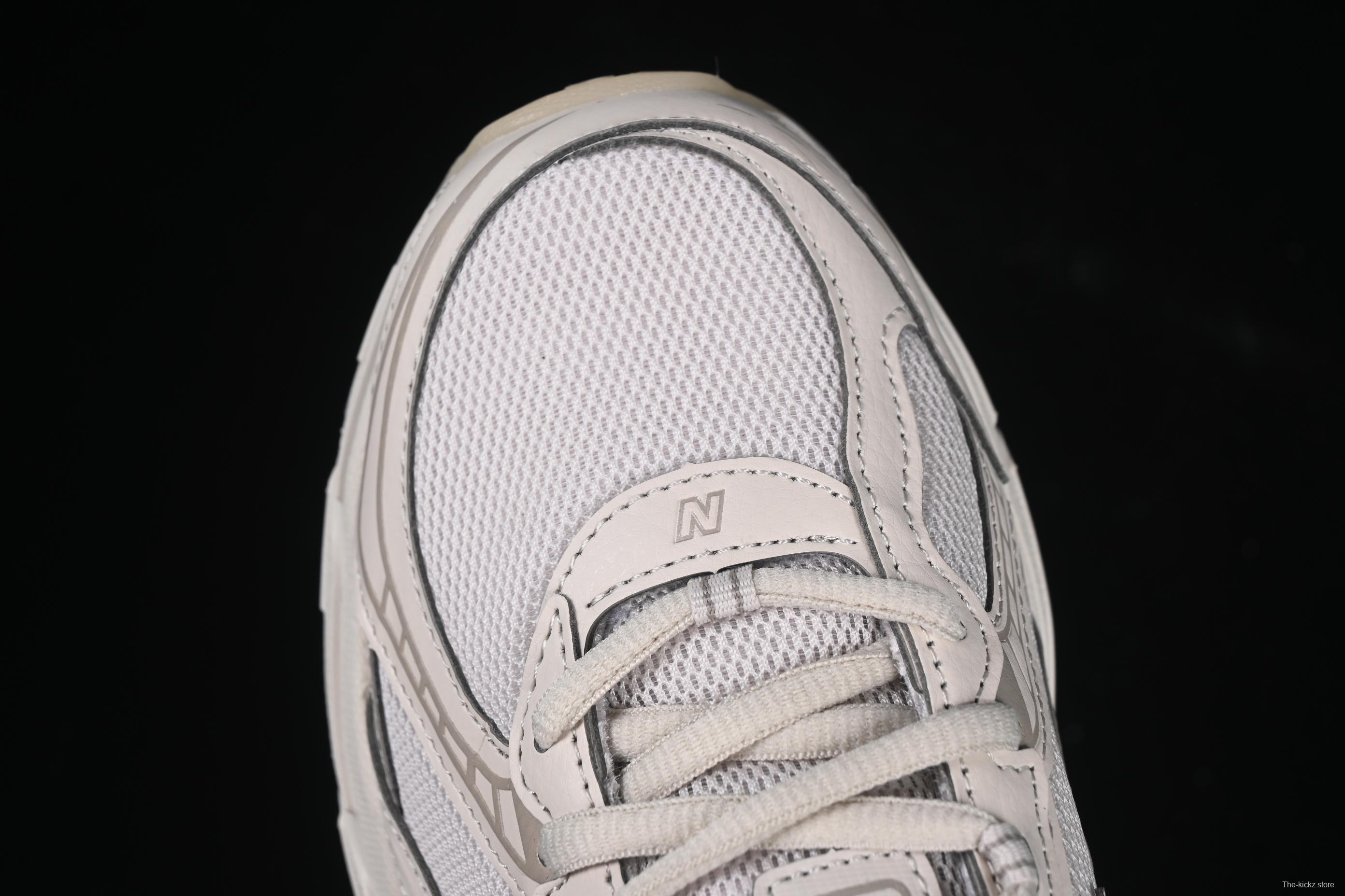 New Balance 740 Series Retro Dad Style Casual Running Shoes - U740LN1