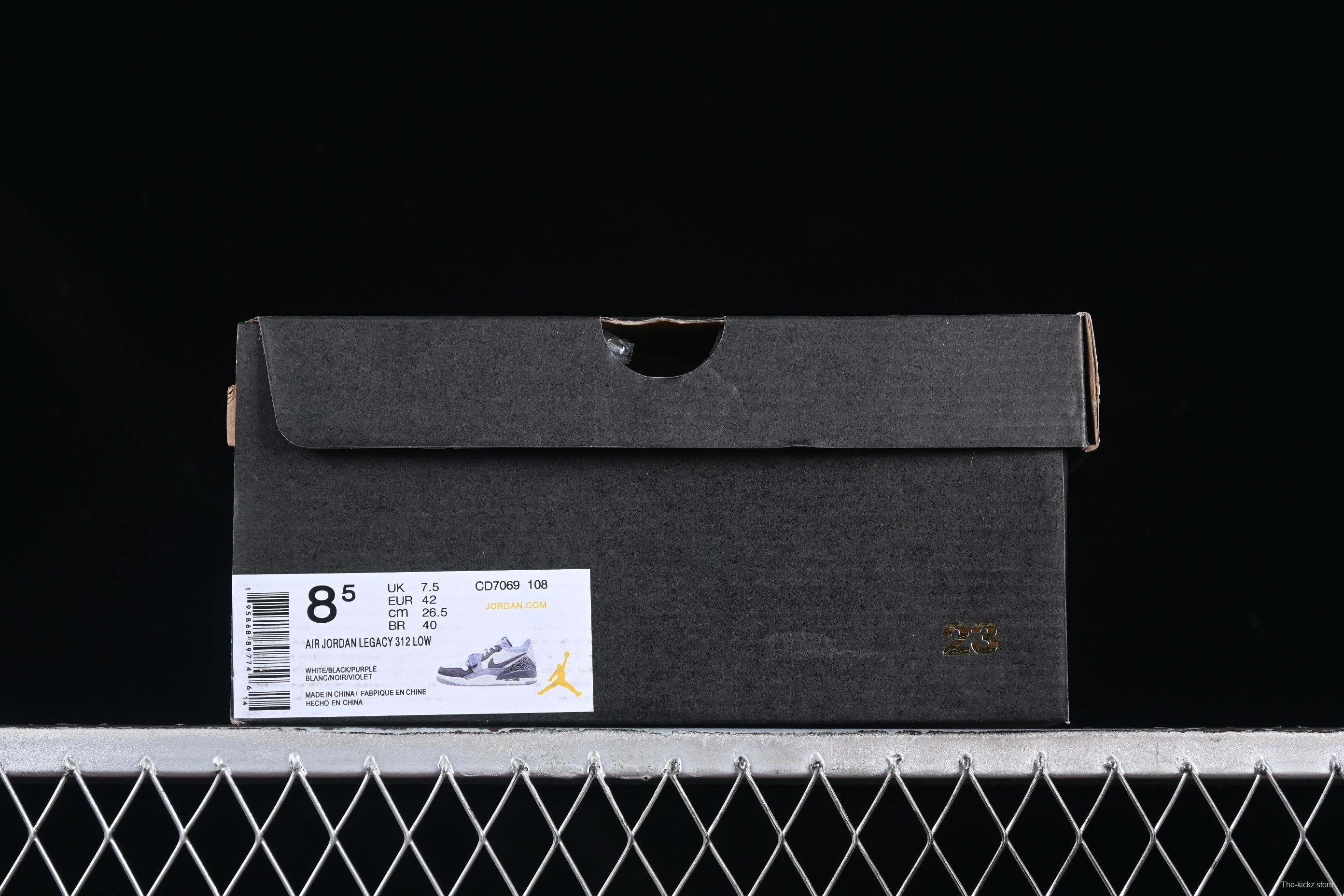 Nike Air Jordan Legacy 312 Low AJ312 Basketball Shoes with Triple Strap Design - CD7069-108