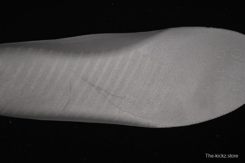 Nike Air Force 1 '07 Low Casual Sneakers in White-Black Gradient with Full-Length Air Cushion - ZH0316-078