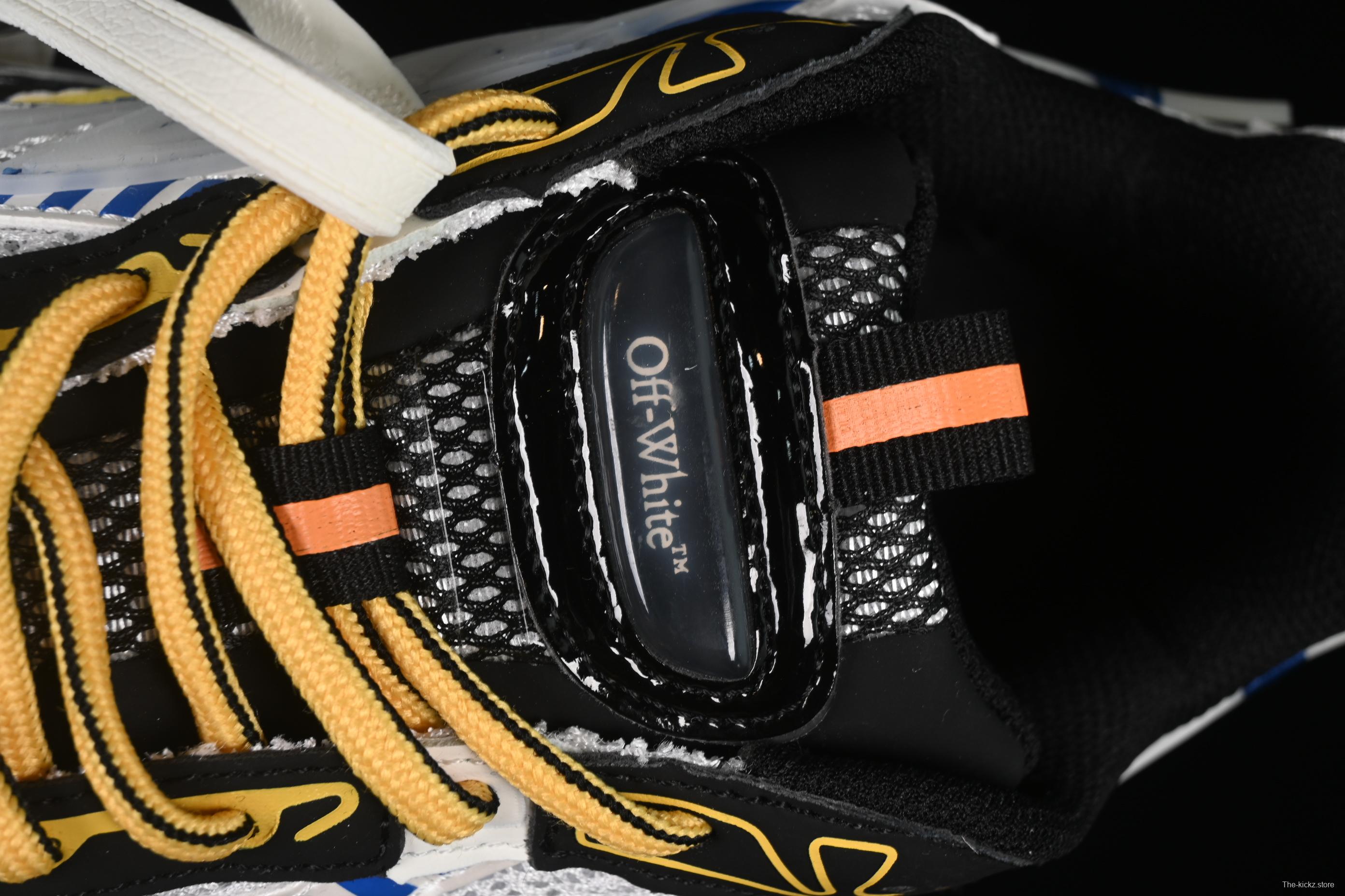 Off-White Be Right Low-Top Lifestyle Sneakers in White Blue - C.D4