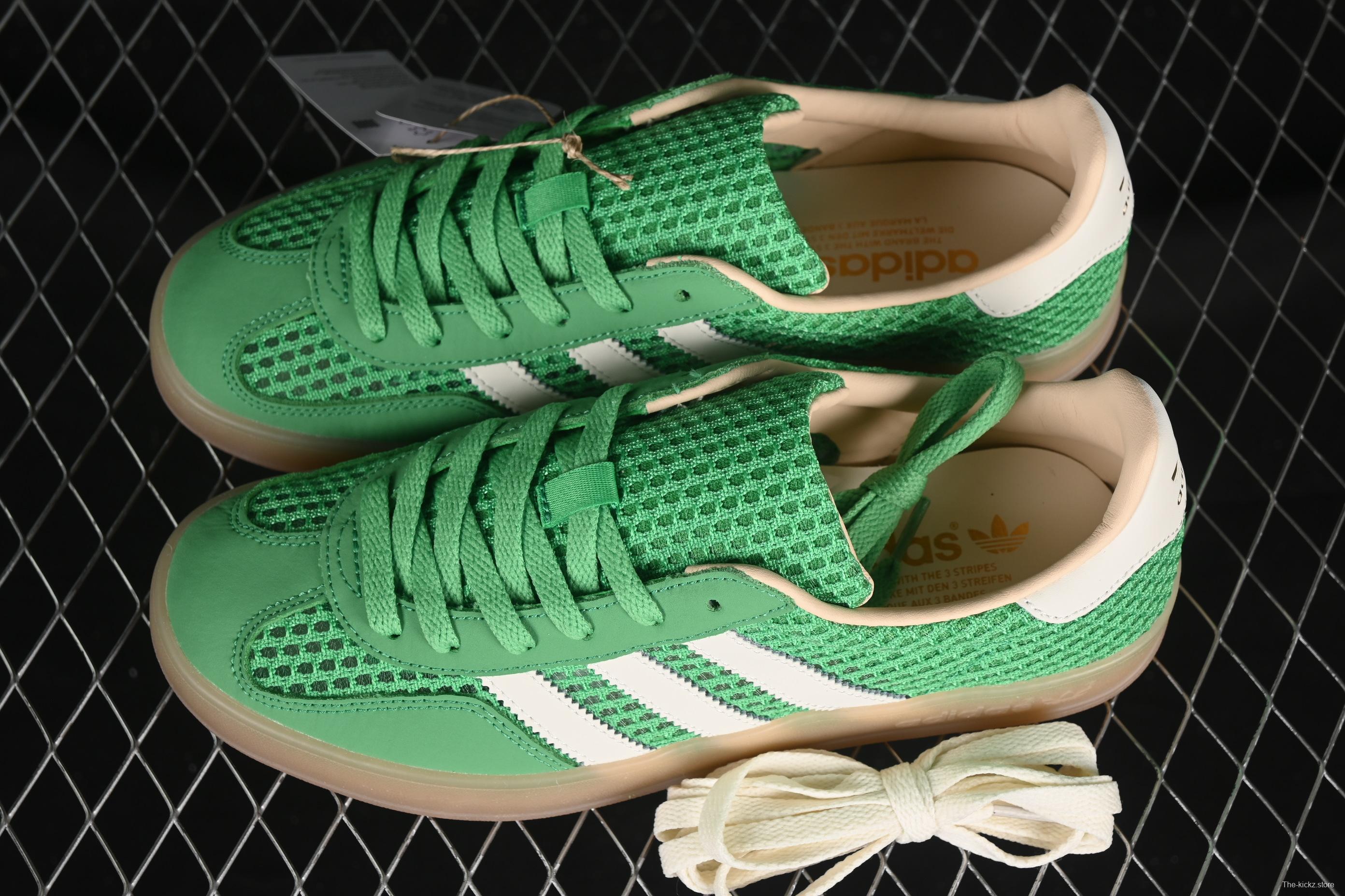 Adidas Originals Gazelle Indoor Retro Casual Sneakers with Anti-Slip and Durable Design - JH5417