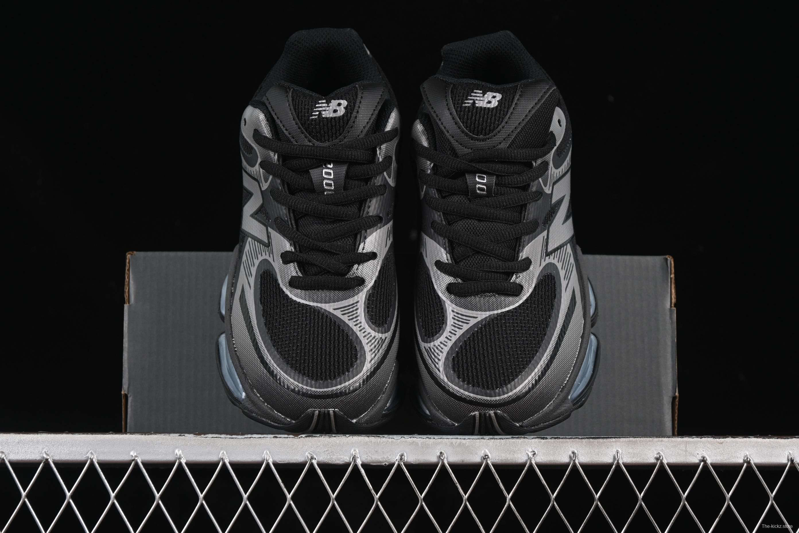 New Balance 2000 Series Retro Dad Style Casual Running Shoes - U2000ZGE