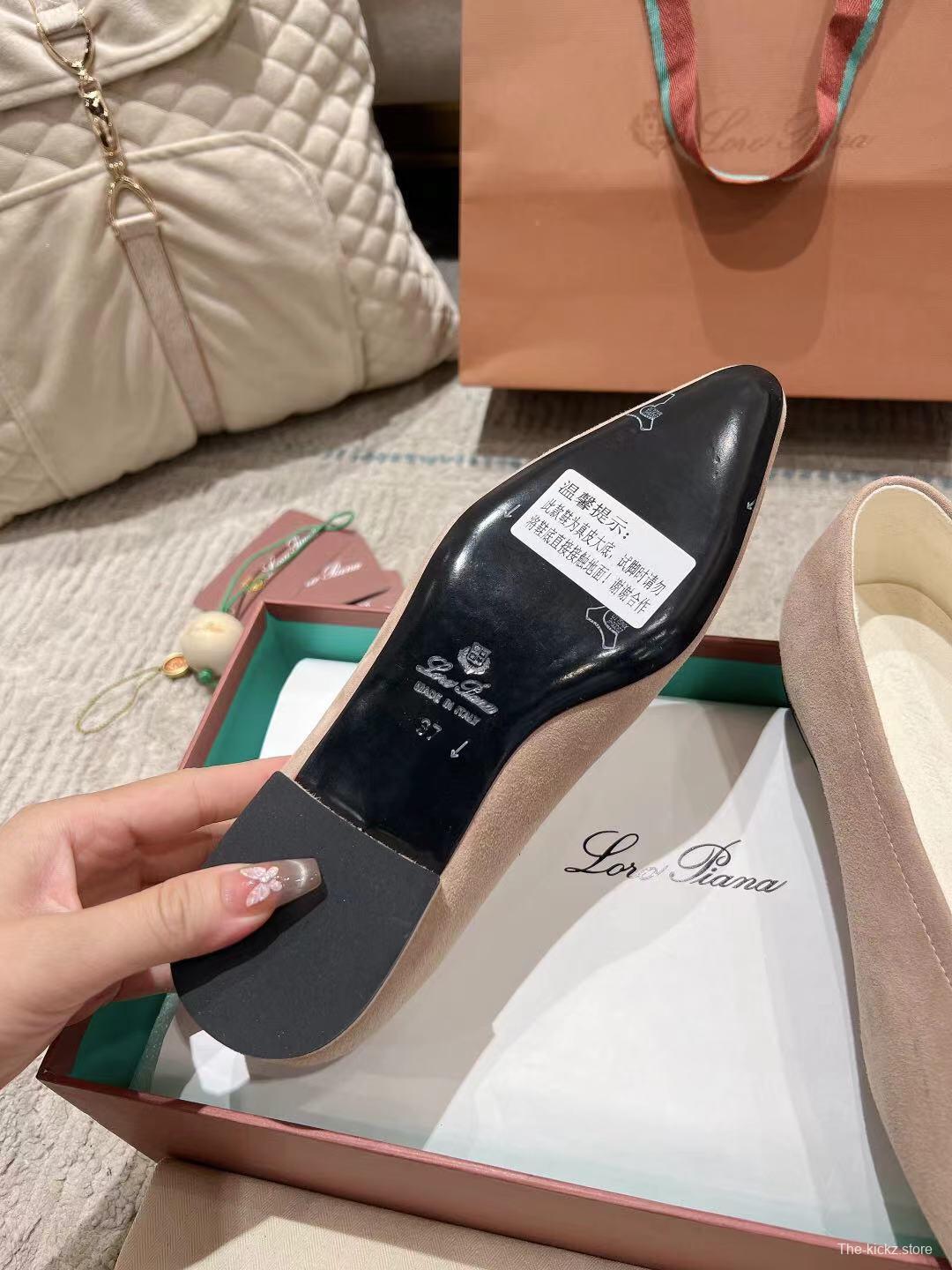 2025 Women Le Parmentier Pink Suede Ballet Flats