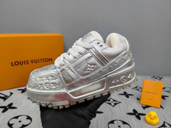 2025 Unisex Louis Vuitton Silver Leather LV Trainer