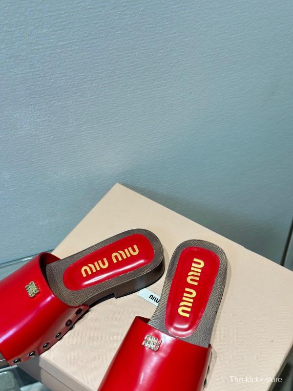 2025 Women Miu Miu Red Leather Slippers