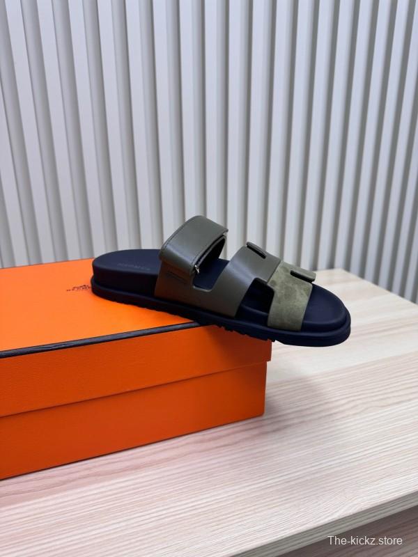 2025 Women Hermès Khaki Black Leather Slippers