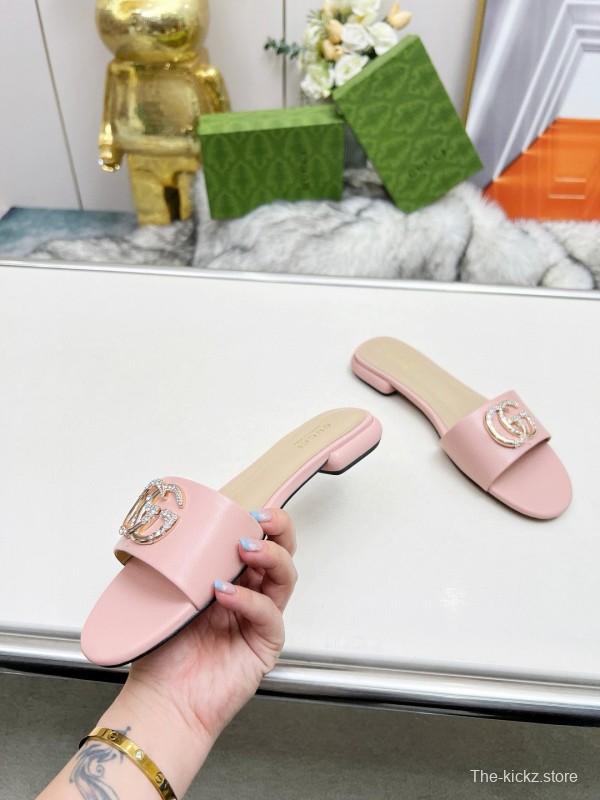 2025 Women Gucci Pink Leather Slippers GG Buckle MJ00190