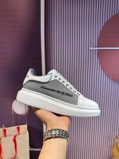 Alexander McQueen High-Quality Upgraded Sneakers - AS00300