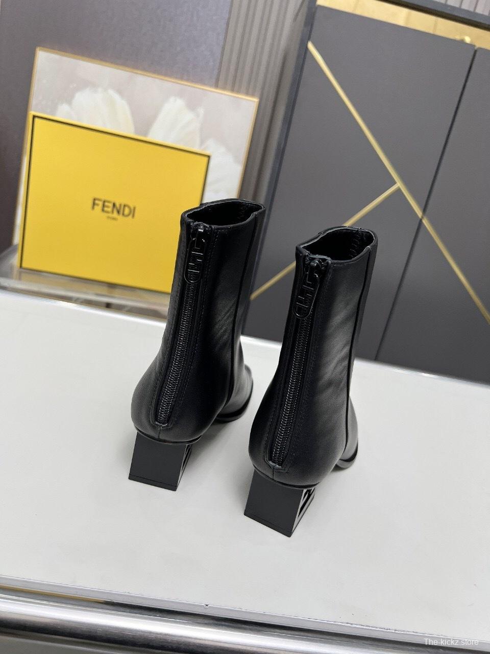 Fendi 2025 SS Short Boots - LY00370