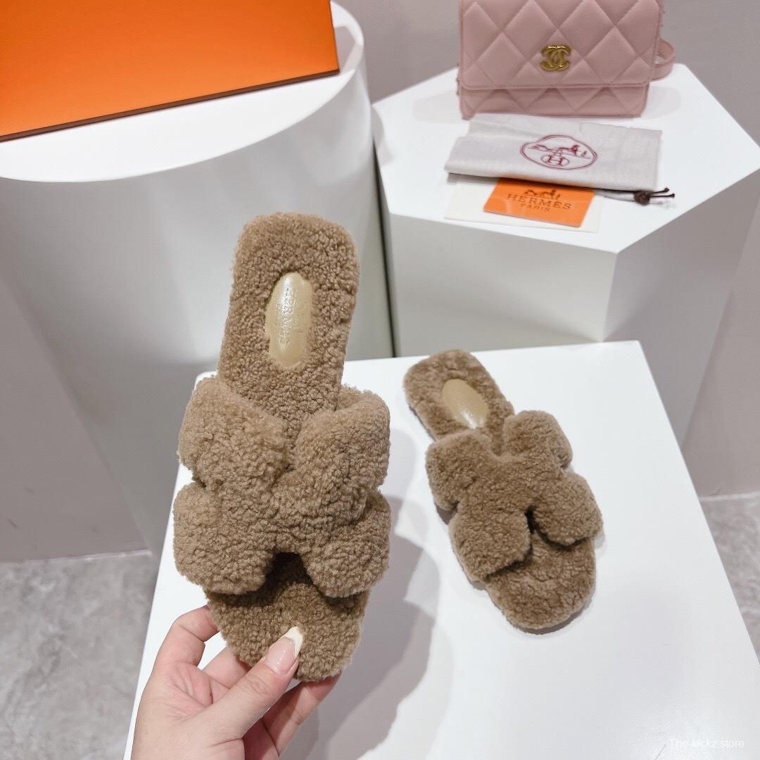Hermès Teddy Wool H Slippers Flat Fur Slides - LY00240
