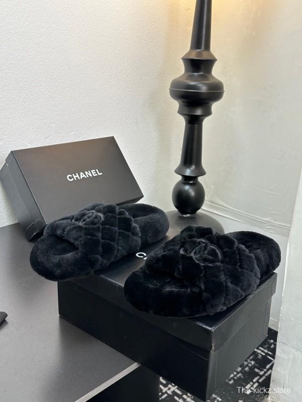 Chanel 2025 SS Fashion Fur Slippers - LY00250